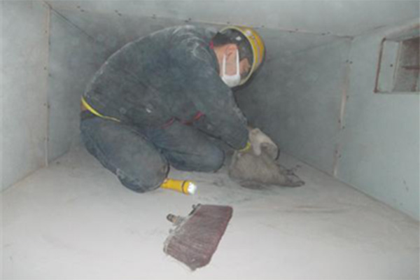 中央空調(diào)管道清洗 中央空調(diào)管道清洗